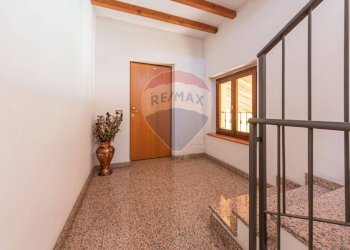 Hall / corridoio - Trilocale FRAZIONE RONCOLE VERDI
 
SNC, Busseto - foto 32