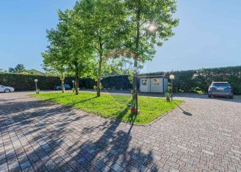 Non correlato - Trilocale FRAZIONE RONCOLE VERDI
 
SNC, Busseto - foto 35