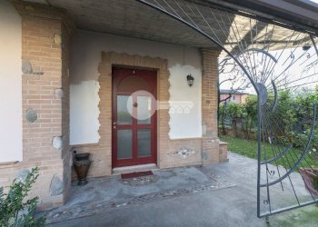 Foto 3 - Villa Via Manzoni
 
110/c, Leno - foto 3