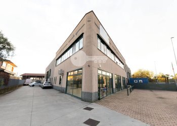 Foto 3 - Locale Commerciale Via Caduti del Lavoro
 
56, Ghedi - foto 3