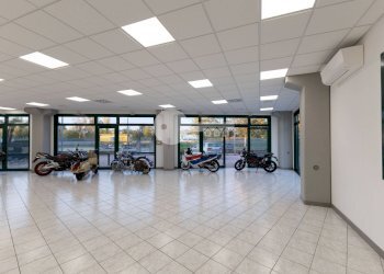 Foto 12 - Locale Commerciale Via Caduti del Lavoro
 
56, Ghedi - foto 12