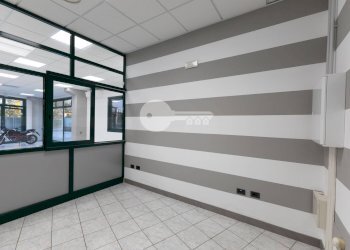 Foto 15 - Locale Commerciale Via Caduti del Lavoro
 
56, Ghedi - foto 15