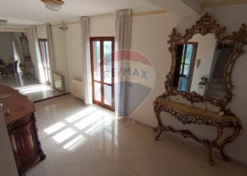 Stanza vuota - Villa Formia - foto 23