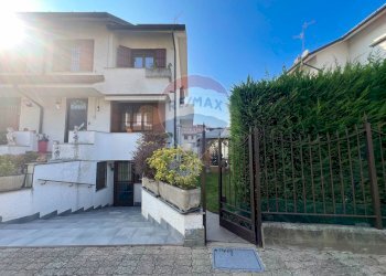 Casa all\'aperto - Villa a Schiera Via San Maurizio al Lambro
 
19/G, Brugherio - foto 18