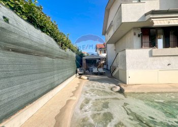 Terrazza - Villa a Schiera Via San Maurizio al Lambro
 
19/G, Brugherio - foto 24