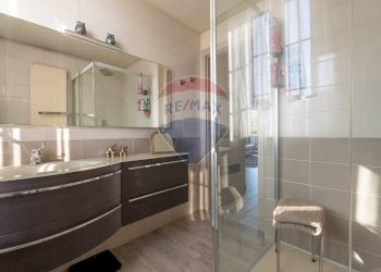Bagno - Villa a Schiera Via San Maurizio al Lambro
 
19/G, Brugherio - foto 47