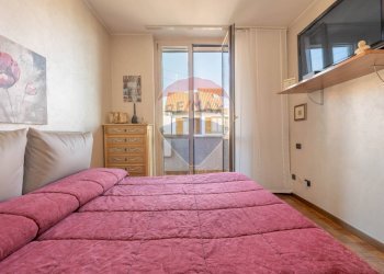 Camera / camera da letto - Villa a Schiera Via San Maurizio al Lambro
 
19/G, Brugherio - foto 53