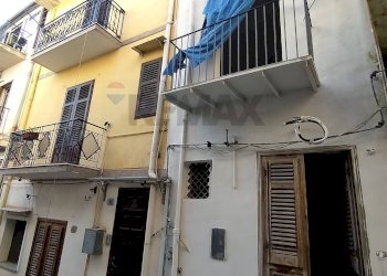 Edificio all\'aperto - Independent house via Venezia
 
18, Carini - photo 13