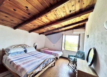 Camera / camera da letto - Villa Valderice - photo 54