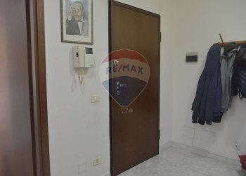 Hall / corridoio - Apartment Via Eugenio Colorni
 
38, Vittoria - photo 10