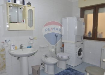 Bagno - Apartment Via Eugenio Colorni
 
38, Vittoria - photo 24