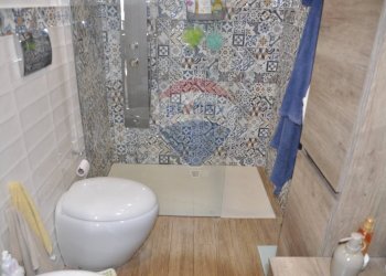 Bagno - Quadrilocale via Enrico Elia
 
48, Ragusa - foto 18