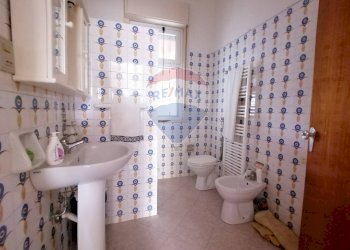 Bagno - Villa Via Guatemala
 
82, Vittoria - foto 9