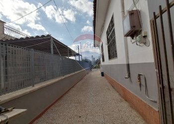 Terrazza - Villa Via Guatemala
 
82, Vittoria - foto 19