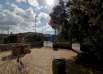 Terrazza - Villa Via Guatemala
 
82, Vittoria - foto 23