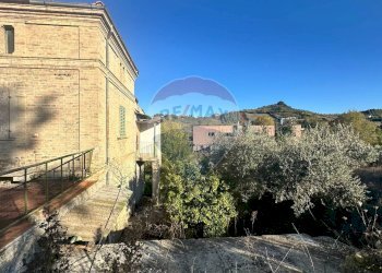 Edificio all\'aperto - Rustico Via Val di Foro, Villamagna - foto 5