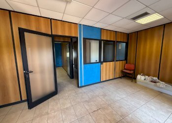 Foto 6 - Ufficio Via Sant'Anna
 
4, Valmontone - foto 6