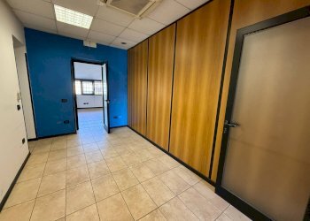 Foto 9 - Ufficio Via Sant'Anna
 
4, Valmontone - foto 9