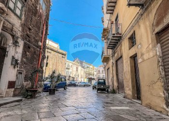 Edificio all\'aperto - Bilocale Vicolo Cancello Alla Gioiamia
 
3, Palermo - foto 14