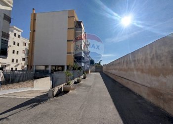 Edificio all\'aperto - Box Vico La Grave
 
6, Capurso - photo 7