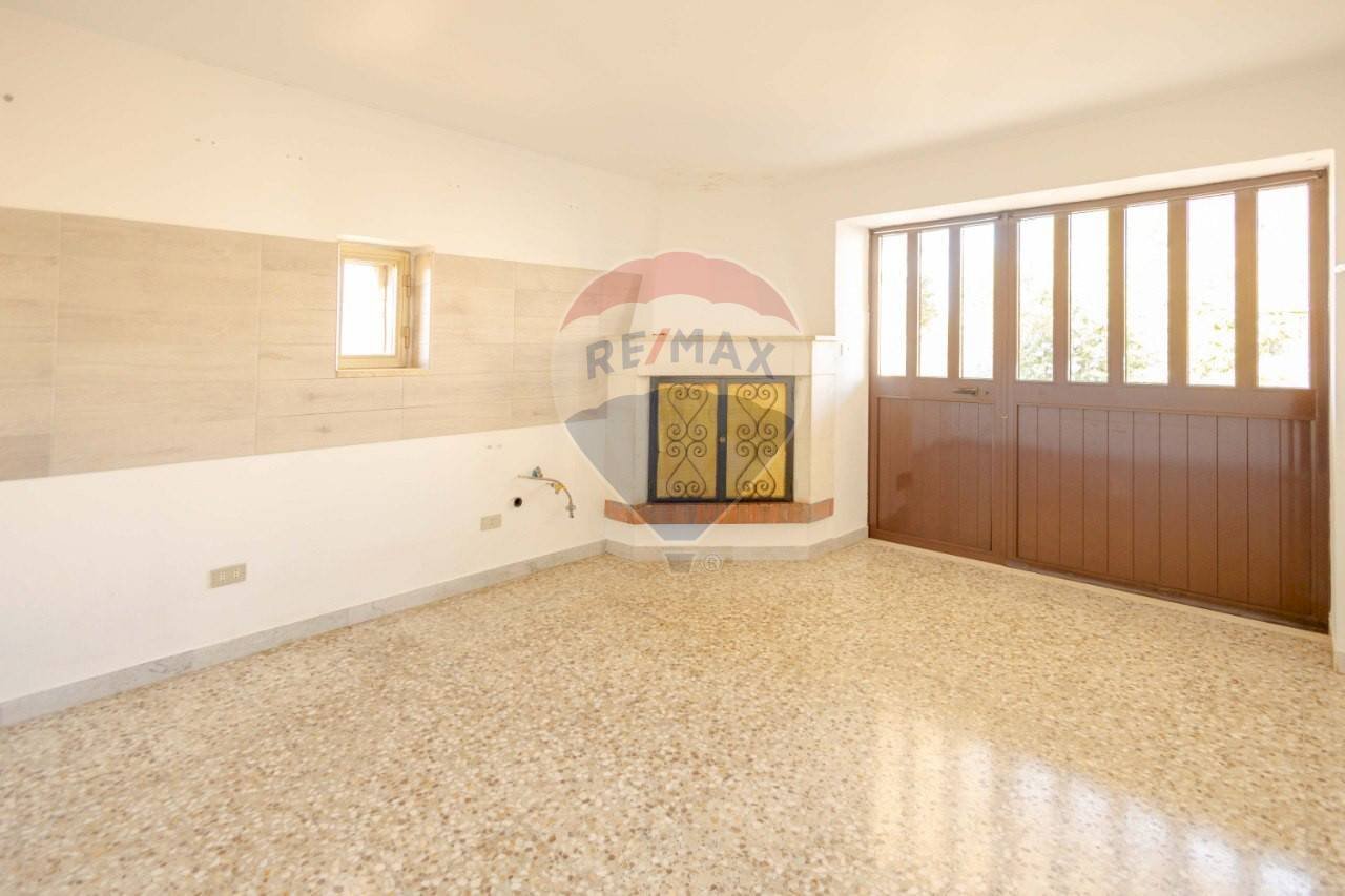 Stanza vuota - Villa Strada Franzullo
 
554, Martina Franca - photo 3