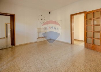 Stanza vuota - Villa Strada Franzullo
 
554, Martina Franca - foto 2
