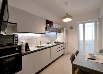 Cucina - Quadrilocale Via Andrea Gabrieli
 
13, Bari - foto 1