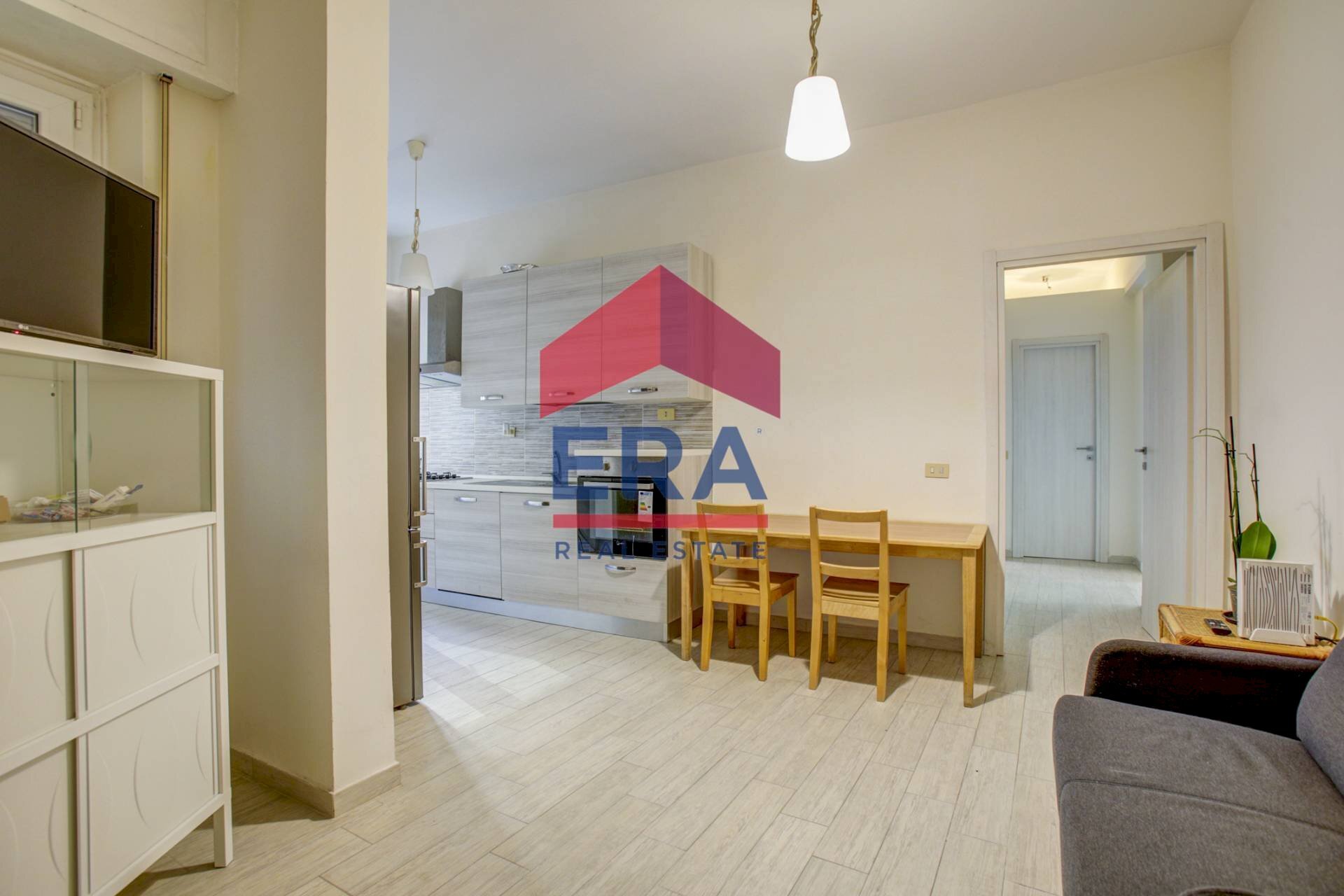 Soggiorno - Trilocale Via Val D'Aosta
 
104, Roma - foto 3