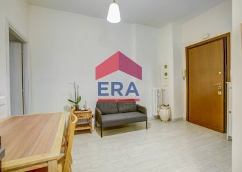 Soggiorno - Trilocale Via Val D'Aosta
 
104, Roma - foto 2