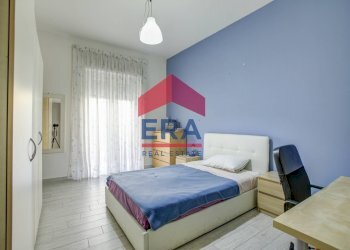 Camera da letto - Trilocale Via Val D'Aosta
 
104, Roma - foto 12