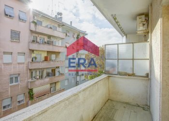 Balcone - Trilocale Via Val D'Aosta
 
104, Roma - foto 16