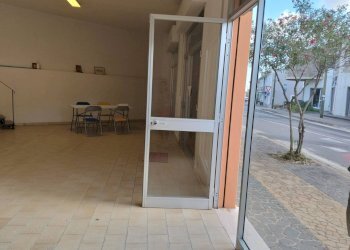 Foto 4 - Locale Commerciale Via Nazionale, Nuraminis - foto 4