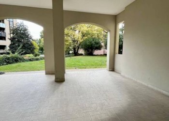 Interno palazzo - Two-room apartment viale Piave, Brescia - photo 40
