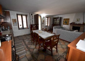 Salone - Villa a Schiera via Nisorella, Mombercelli - foto 12