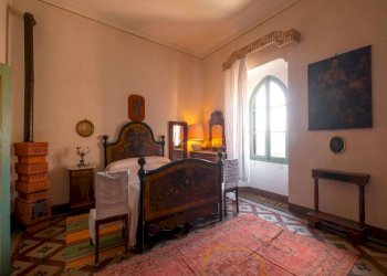 Camera da letto - Rustico piazza Bezzi, Incisa Scapaccino - foto 13