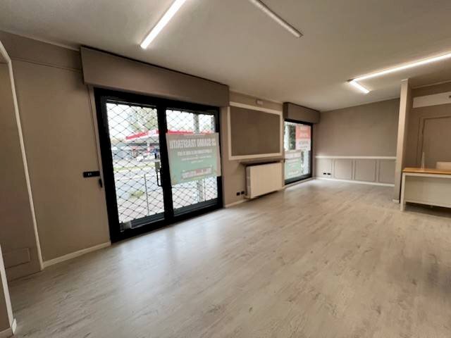 Interno non residenziale - Shop via Giordano Bruno, Alessandria - photo 3