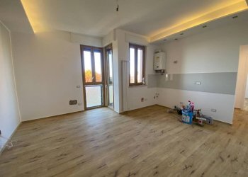 Salone - Bilocale via Giovanni XXIII, 2, Pero - foto 3