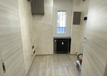 Disimpegno - Negozio corso Giovanni Agnelli, 78, Torino (zona Santa Rita) - foto 12