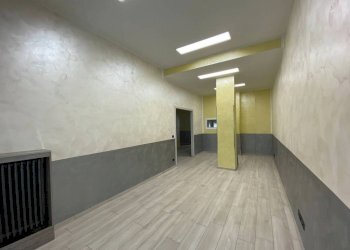 Ufficio - Negozio corso Giovanni Agnelli, 78, Torino (zona Santa Rita) - foto 9