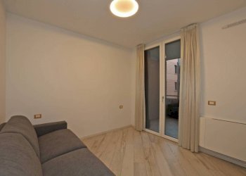 Camera da letto - Trilocale piazza di Porta Mascarella, Bologna (zona Irnerio) - foto 12