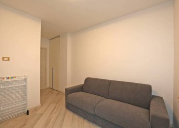 Camera da letto - Trilocale piazza di Porta Mascarella, Bologna (zona Irnerio) - foto 13