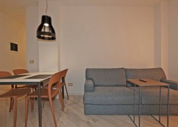 Soggiorno - Trilocale via Donato Creti, Bologna (zona Bolognina) - foto 3