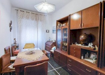 Sala da pranzo - Trilocale via Terpi, Genova (zona Molassana) - foto 4