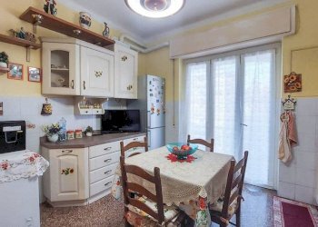 Cucina - Trilocale via Terpi, Genova (zona Molassana) - foto 12