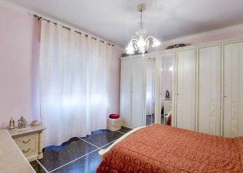 Camera da letto - Trilocale via Terpi, Genova (zona Molassana) - foto 28