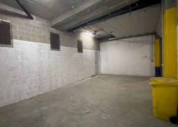 Magazzino - Box strada del Drosso, 33, Torino (zona Mirafiori Sud) - foto 5