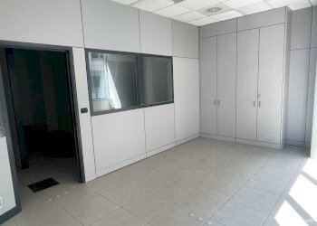 Ufficio - Office strada del Drosso, 33, Torino (neighborhood Mirafiori Sud) - photo 2