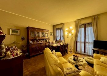 Salone - Appartamento corso Risorgimento, 10, Biella - foto 9