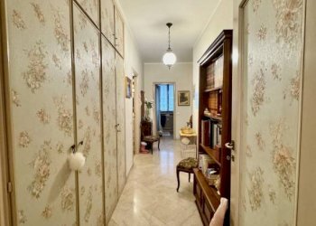 Corridoio - Appartamento corso Risorgimento, 10, Biella - foto 20