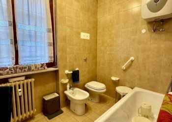 Bagno - Appartamento corso Risorgimento, 10, Biella - foto 28